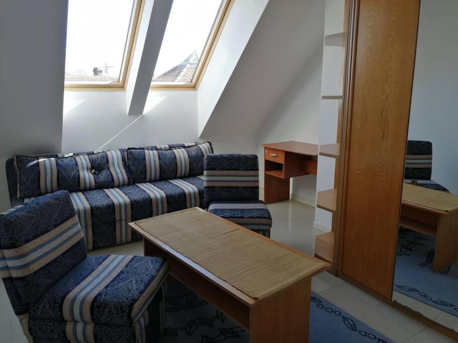 Apartman Natasa 3 Вршац Экстерьер фото