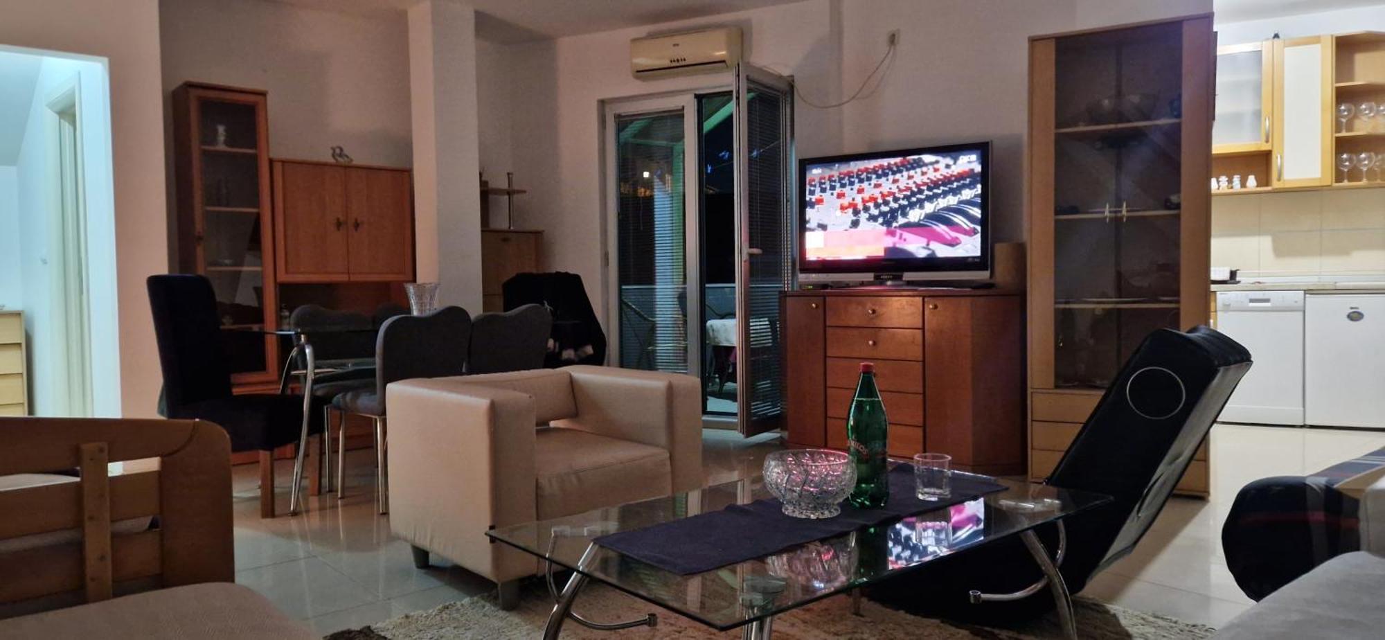 Apartman Natasa 3 Вршац Экстерьер фото